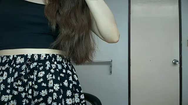Snapshot of SassyJessi chatting on April 2026 04:05:02 AM SassyJessi online show from April 2026 04:05:02 AM