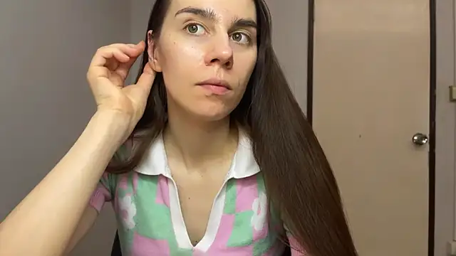 SassyJessi online show from February 2026 04:12:01 AM