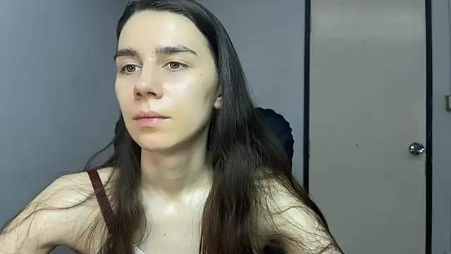 Snapshot of SassyJessi chatting on April 2026 04:15:02 AM SassyJessi online show from April 2026 04:15:02 AM
