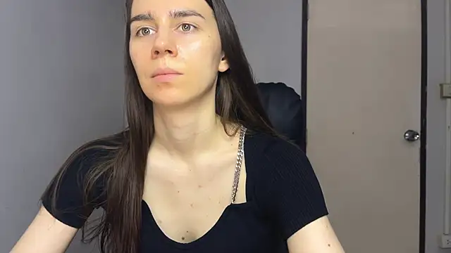 SassyJessi online show from October 2025 04:11:01 AM