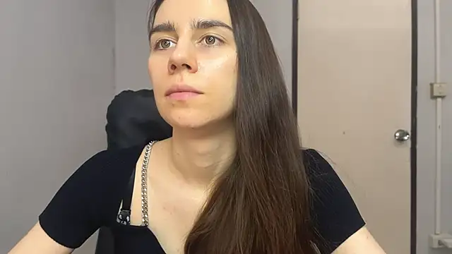 SassyJessi online show from November 2025 04:11:01 AM