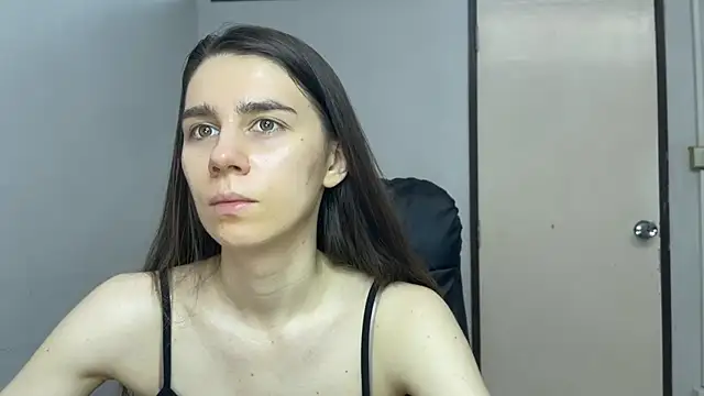 Snapshot of SassyJessi chatting on April 2026 04:15:01 AM SassyJessi online show from April 2026 04:15:01 AM