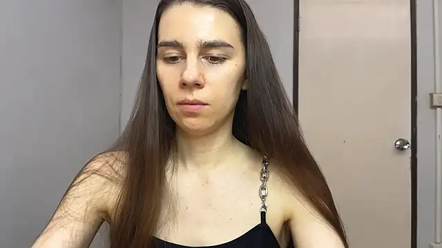 SassyJessi online show from November 2025 04:16:01 AM