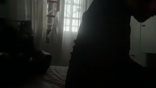 Snapshot of sensuale88modello chatting on February 2026 04:40:02 PM sensuale88modello online show from February 2026 04:40:02 PM