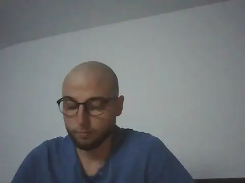 Snapshot of John_86 chatting on November 2025 04:43:02 PM John 86 online show from November 2025 04:43:02 PM