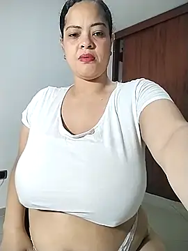 Snapshot of sweetpe chatting on December 2025 02:40:02 AM sweetpe online show from December 2025 02:40:02 AM