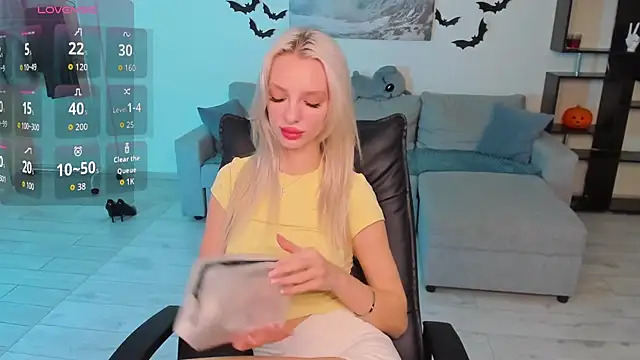 AleksaBlonde online show from October 2025 11:55:01 AM