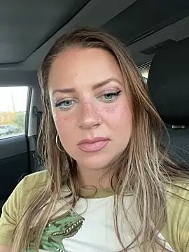 molly witha chance online show from February 2026 10:31:02 PM