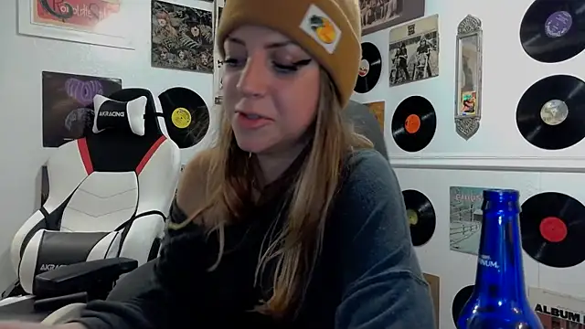 molly witha chance online show from January 2025 12:17:02 AM