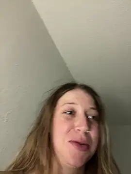 molly witha chance online show from February 2025 07:18:02 PM
