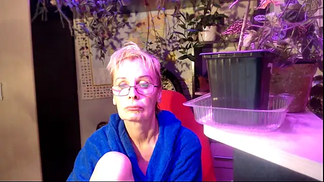 HelgaHimmell online show from July 2026 08:48:01 PM