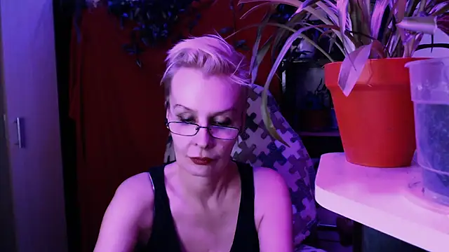 HelgaHimmell online show from March 2026 08:52:02 PM