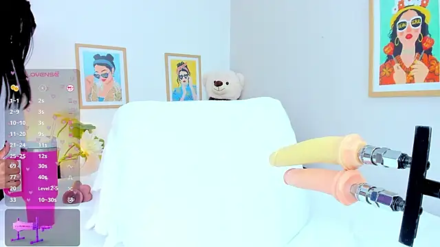 jasminnee  online show from March 2026 02:13:02 PM