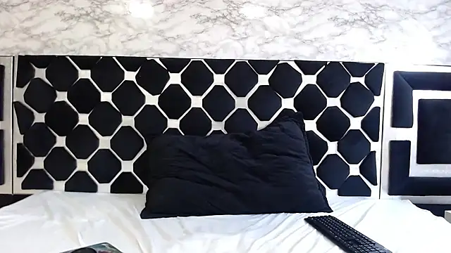 thiago19s online show from April 2026 01:06:02 PM