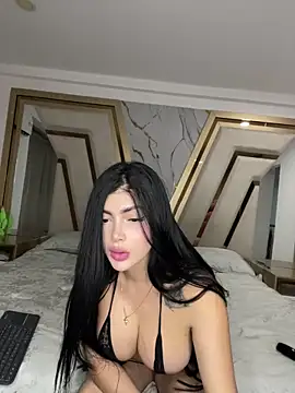 bellacarolainnn online show from July 2026 02:01:01 AM
