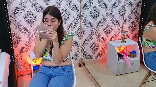 LexaDeRusso online show from November 2025 07:40:01 PM