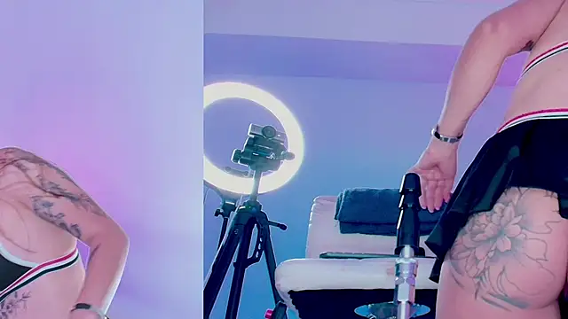 Angelst   online show from April 2026 10:38:02 PM