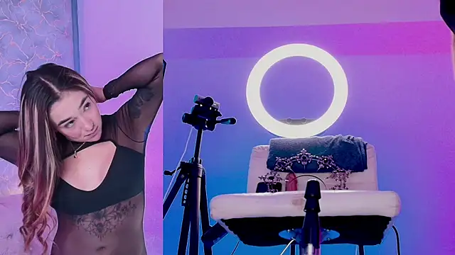 Angelst   online show from April 2026 01:42:01 AM