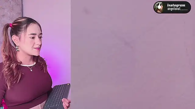 Angelst   online show from March 2026 08:18:01 AM