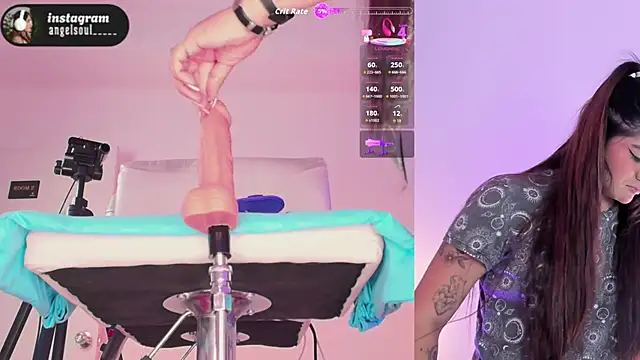 Angelst   online show from October 2025 06:58:01 AM