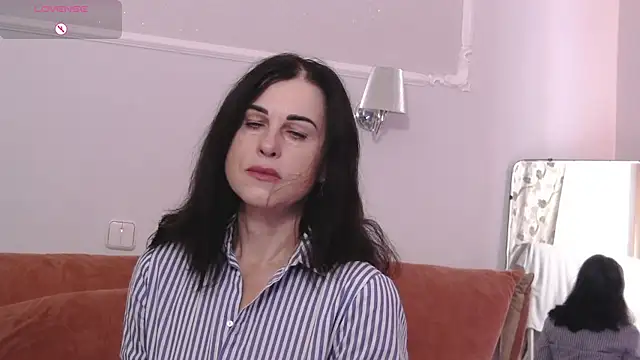 MonicaMelano online show from October 2025 05:09:02 AM