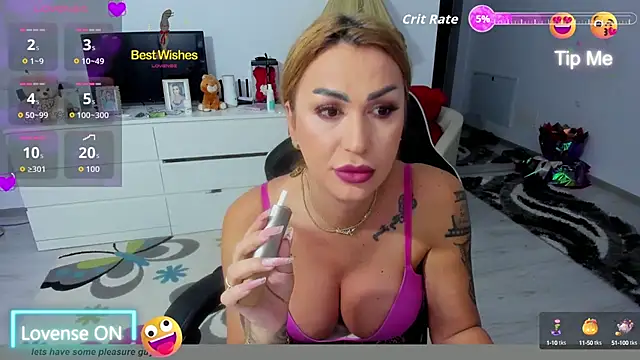 GlossyDiamondX online show from September 2025 02:29:02 AM