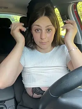 Loella-Rose online show from May 2026 02:38:01 PM