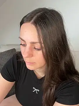 Loella-Rose online show from February 2026 12:46:02 PM