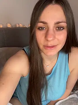 Snapshot of Loella-Rose chatting on February 2025 11:25:02 AM Loella-Rose online show from February 2025 11:25:02 AM