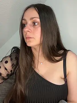 Loella-Rose online show from April 2026 08:37:02 PM