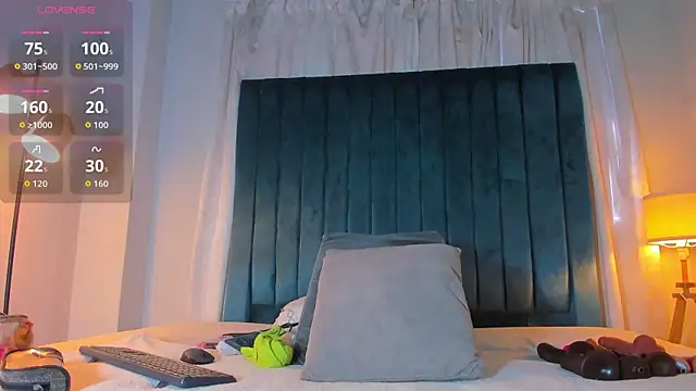 blondehorny69 online show from February 2026 06:48:02 PM