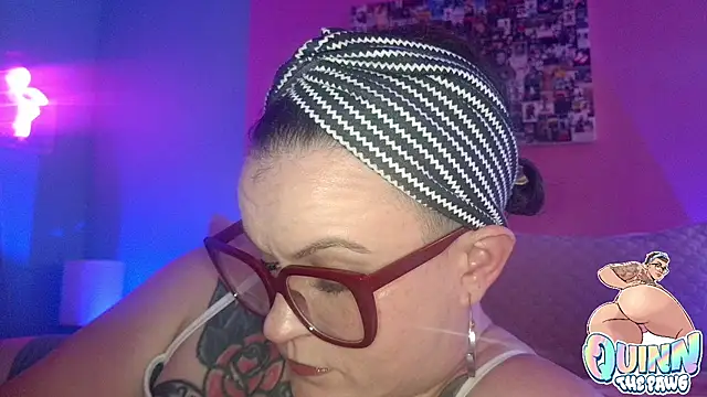 quinnmariexo online show from December 2025 01:37:01 AM