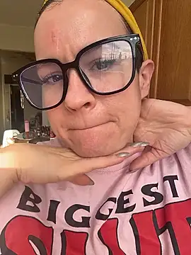 quinnmariexo online show from January 2026 06:59:02 PM