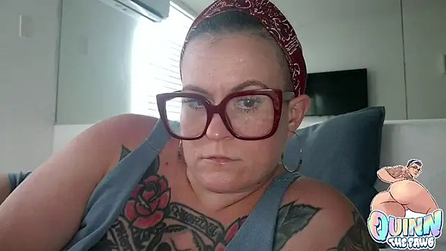 quinnmariexo online show from December 2025 08:19:01 PM