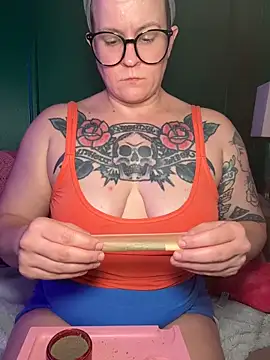 quinnmariexo online show from June 2026 03:45:01 PM