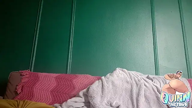 quinnmariexo online show from December 2025 05:14:02 PM