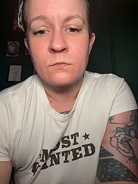 quinnmariexo online show from July 2026 06:04:02 PM