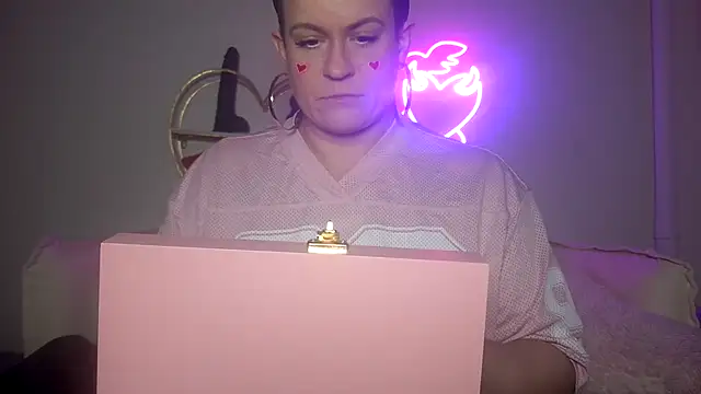 quinnmariexo online show from February 2026 11:02:02 PM