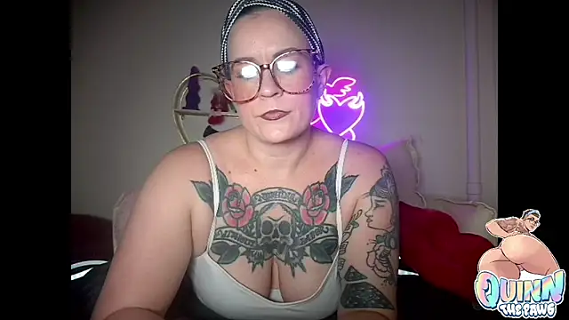 quinnmariexo online show from December 2025 10:23:01 PM