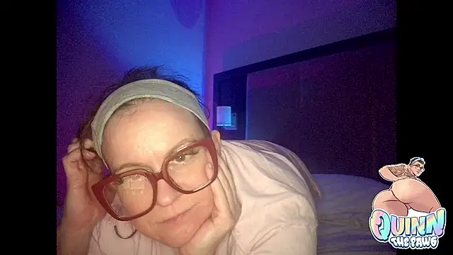 quinnmariexo online show from November 2025 04:40:02 AM