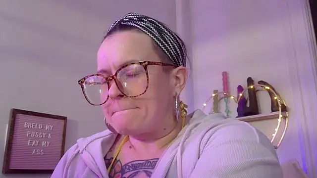 quinnmariexo online show from March 2026 04:52:01 AM