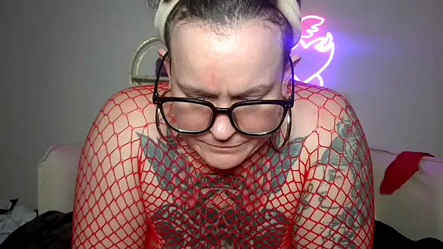 quinnmariexo online show from February 2026 04:30:01 AM