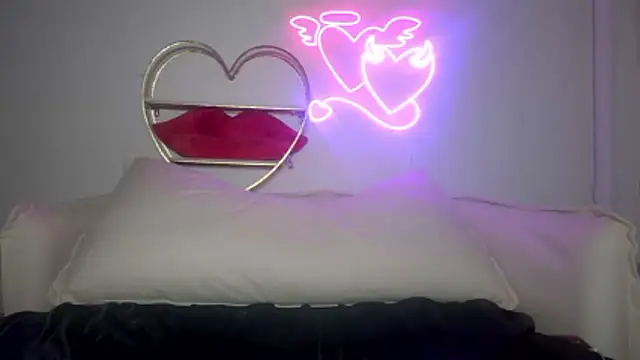 quinnmariexo online show from January 2026 06:00:02 PM