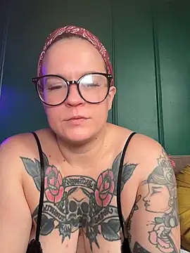 quinnmariexo online show from June 2026 03:40:02 PM