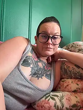 quinnmariexo online show from March 2026 05:36:02 PM