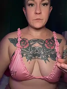 quinnmariexo online show from June 2026 08:47:02 PM