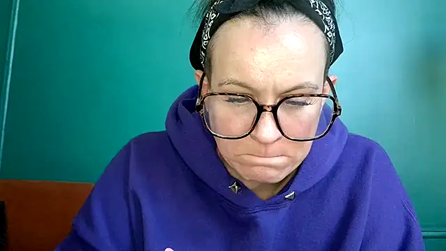 quinnmariexo online show from October 2025 08:30:01 PM