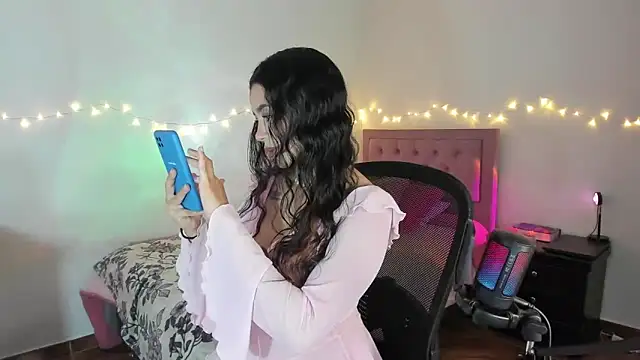 youpinkgirl  online show from December 2025 10:04:01 PM