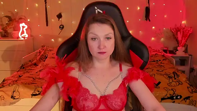 Snapshot of desperatehousewife__ chatting on September 2025 02:22:01 PM desperatehousewife   online show from September 2025 02:22:01 PM