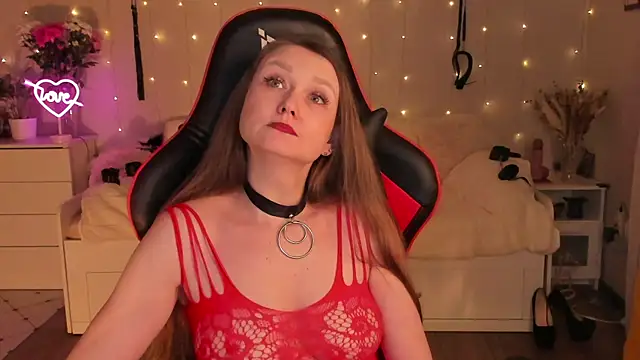 Snapshot of desperatehousewife__ chatting on March 2025 12:28:02 AM desperatehousewife   online show from March 2025 12:28:02 AM